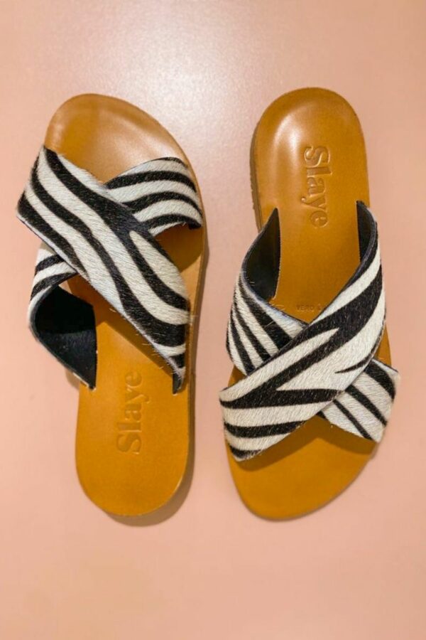 noa-slippers-in-zebra.jpg