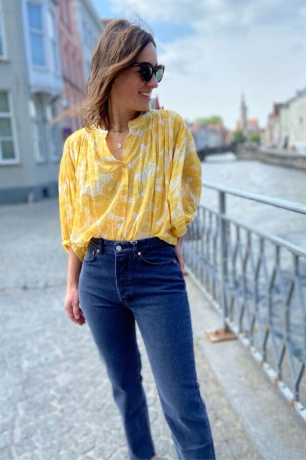 yellow-flower-blouse-lotte.jpg