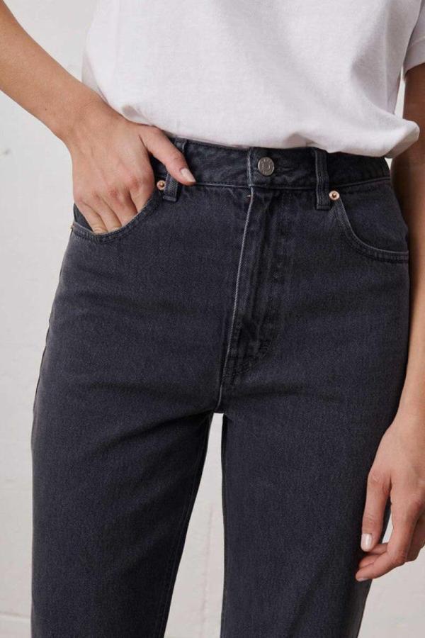 james-regular-jeans-light-grey-labdip.jpg